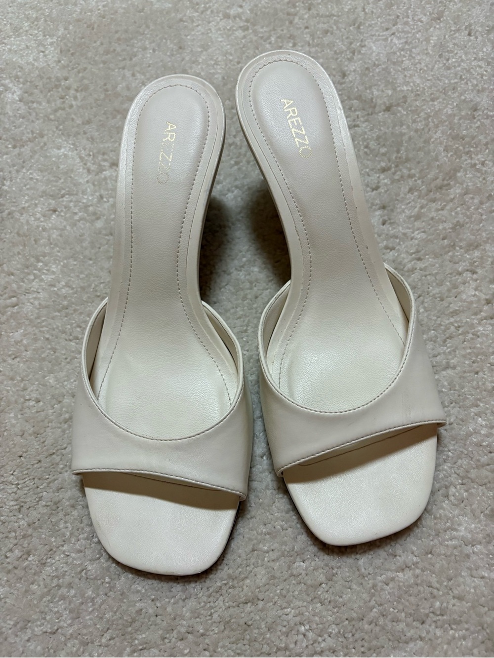 Women's Ivory Sandal with Gold Shell Heel